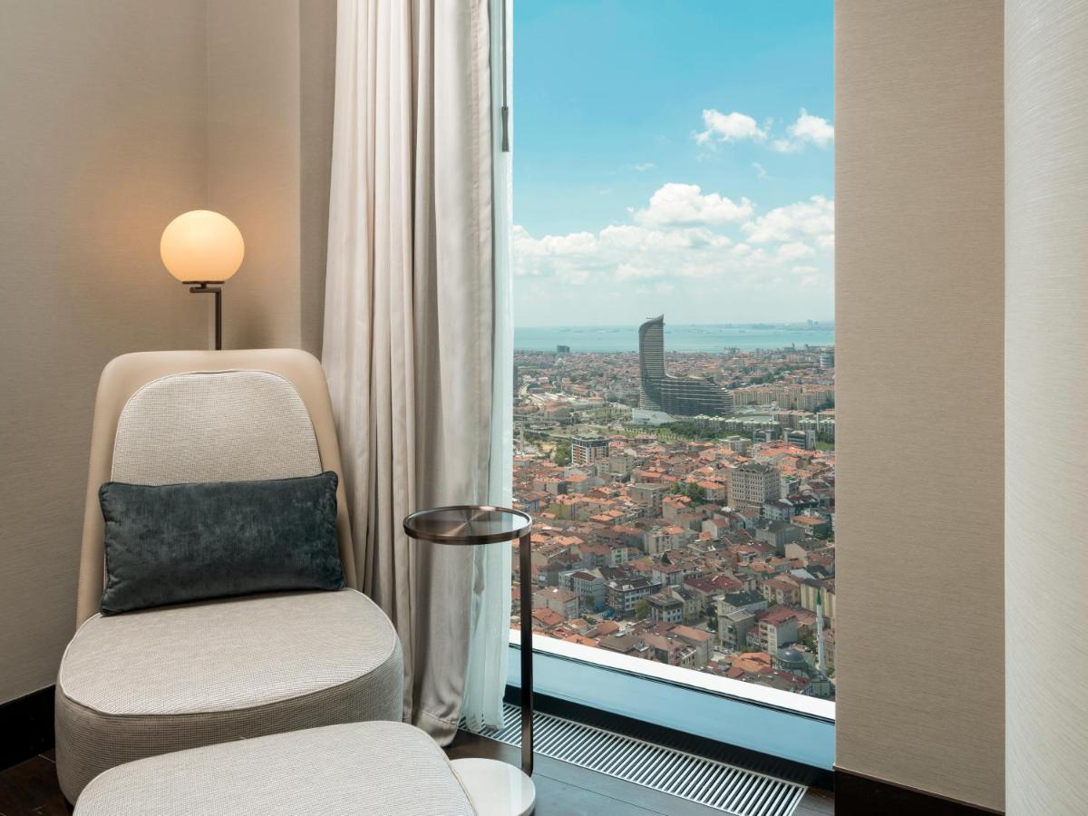 Address Istanbul Hotel Ngoại thất bức ảnh View from a room